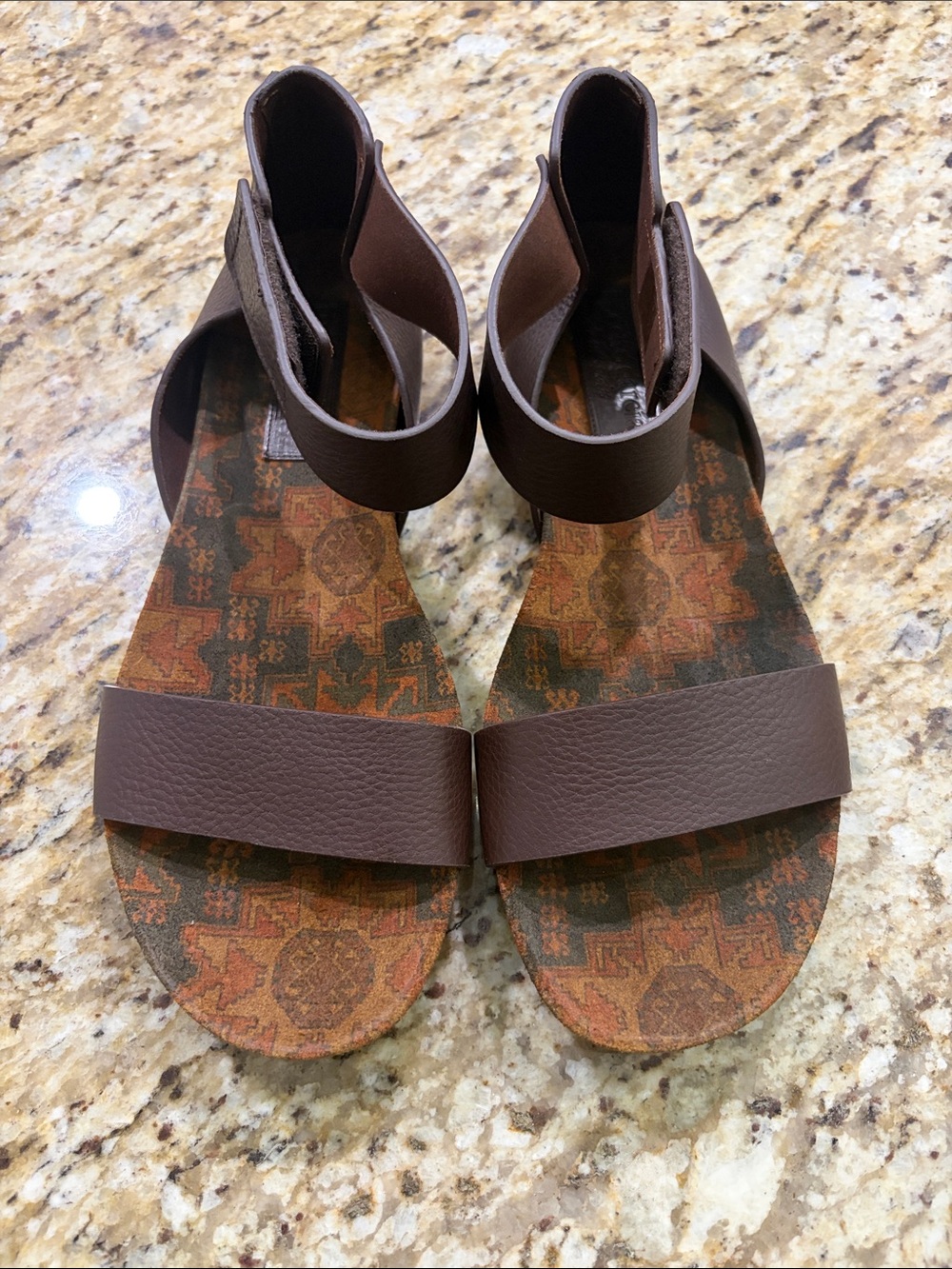 NWT- Pedro Garcia Jalila sandal.  Size 39. Chocolate Brown pebble leather